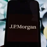 摩根大通推出存款代币JPM Coin，成为第一家在区块链上发行美元存款代币的银行-圈小蛙